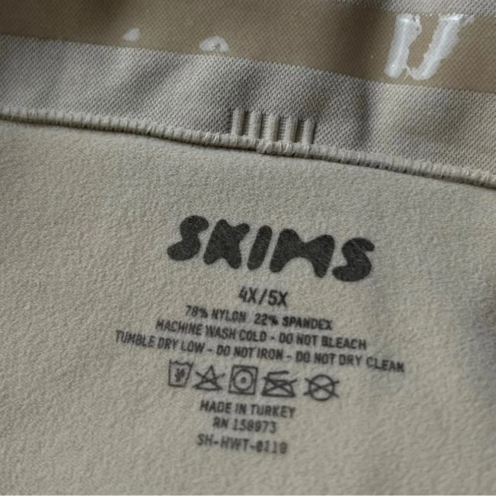 SKIMS Sculpting High Waist Thong Shapewear NEW Clay Women’s Size 4XL/5XL READ